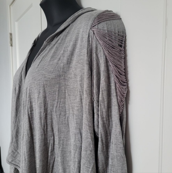 Jessica Simpson hooded cardigan - Picture 3 of 7